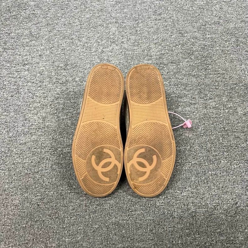 Chanel Pink Beige Suede Sneakers Size 35