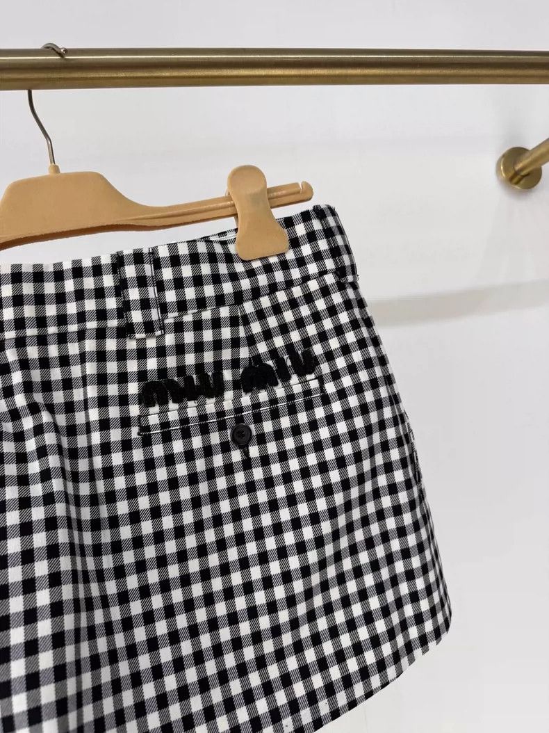 Miu Miu Miu Miu Black Gingham Low Waist Skirt Size 38" / US 16 / IT 52 - 4 Thumbnail