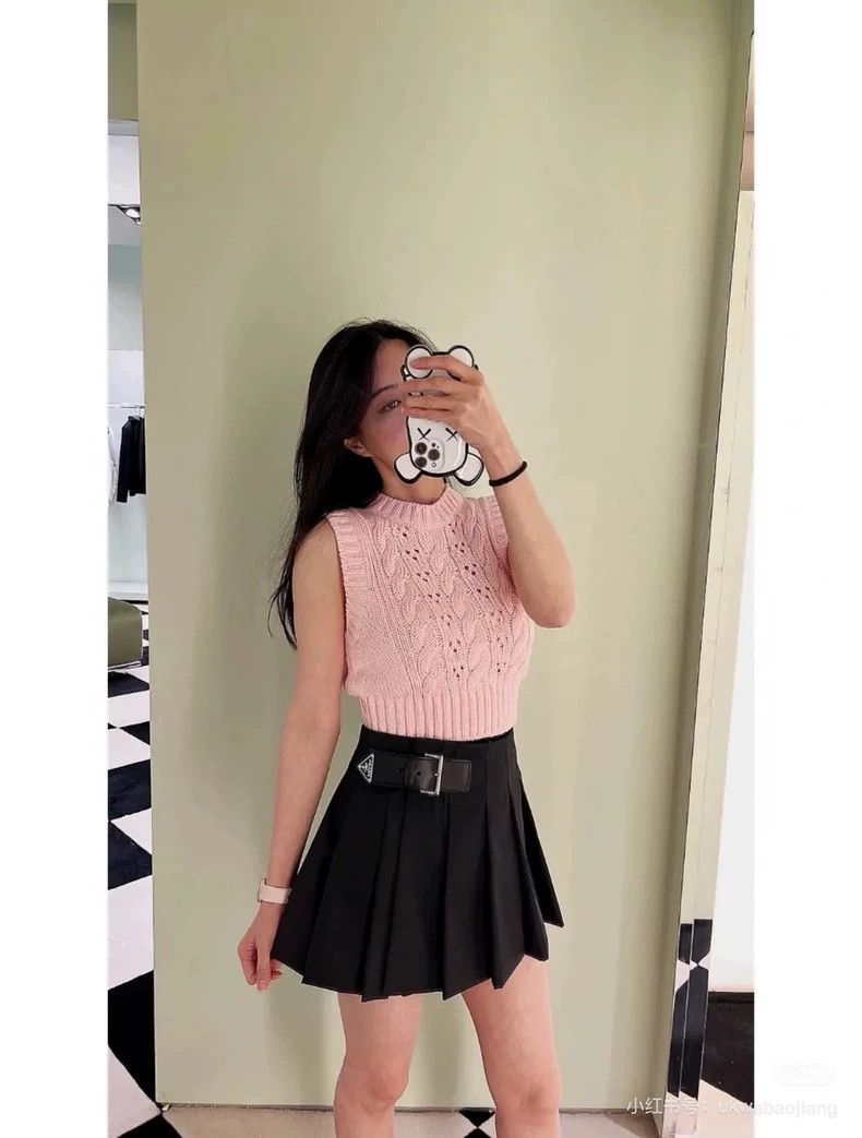 Prada Prada Pink Knitted Sleeveless Top Size S / US 4 / IT 40 - 8 Thumbnail