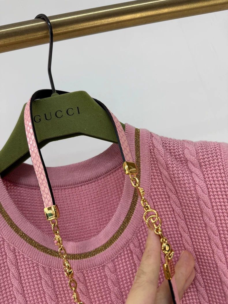 Gucci Gucci Pink Knit Dress with Belt Size XS / US 0-2 / IT 36-38 - 4 Thumbnail