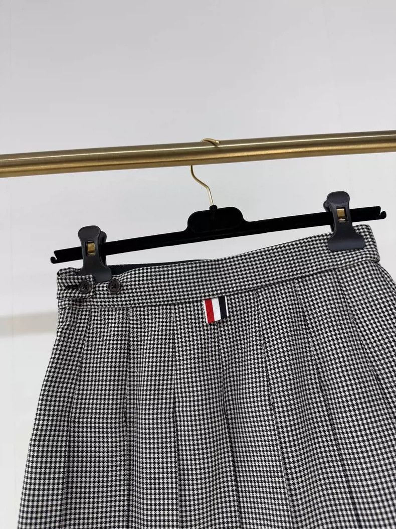 Thom Browne Thom Browne Pleated Gingham Skirt Size 38 Size 38" / US 16 / IT 52 - 3 Thumbnail