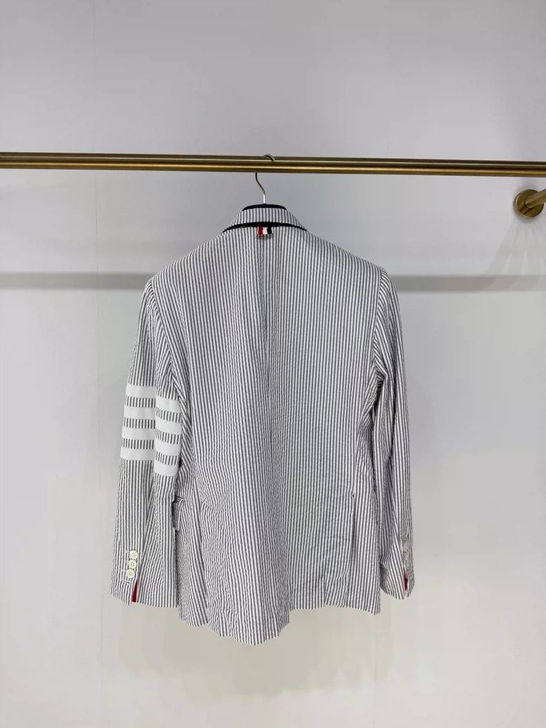 Thom Browne Thom Browne Women's Suit Jacket in Stripe Size M / US 6-8 / IT 42-44 - 2 Thumbnail