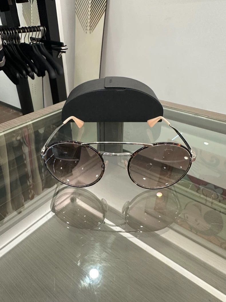Prada Prada Classic Pilot Sunglasses with Case Size ONE SIZE - 2 Thumbnail