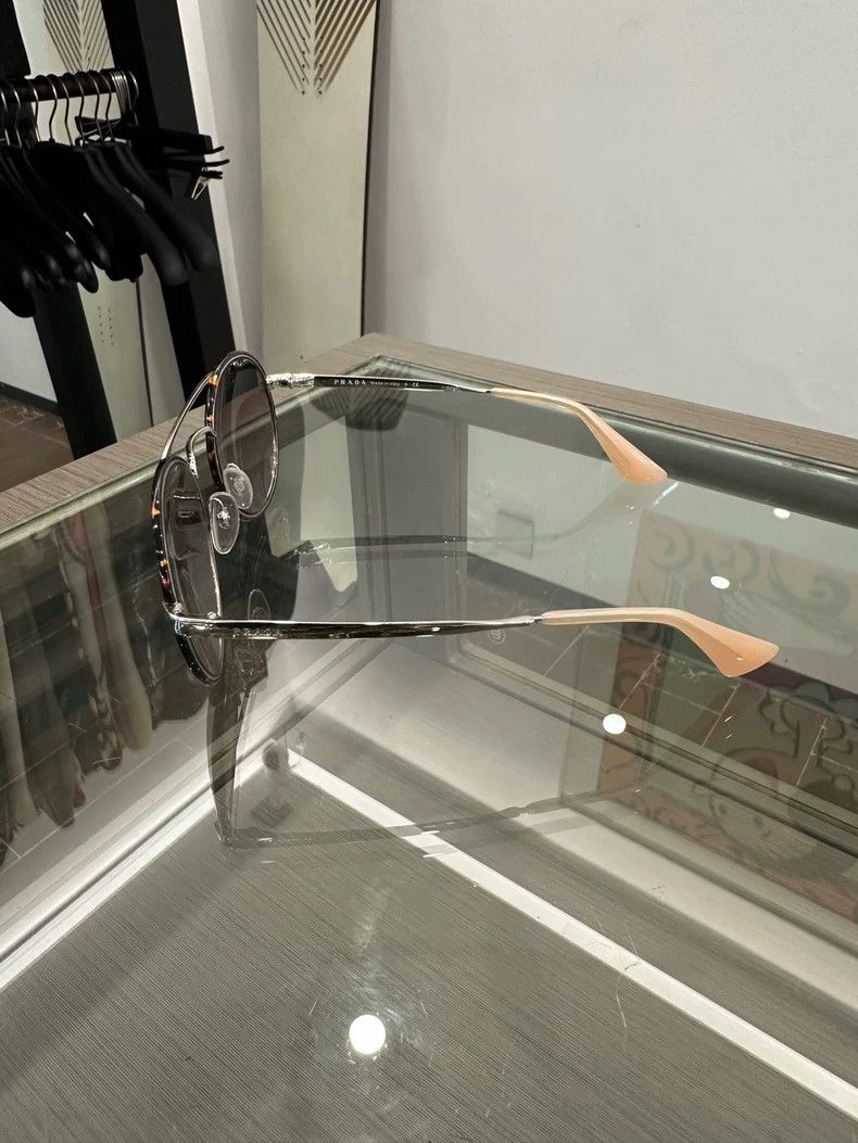 Prada Prada Classic Pilot Sunglasses with Case Size ONE SIZE - 3 Thumbnail