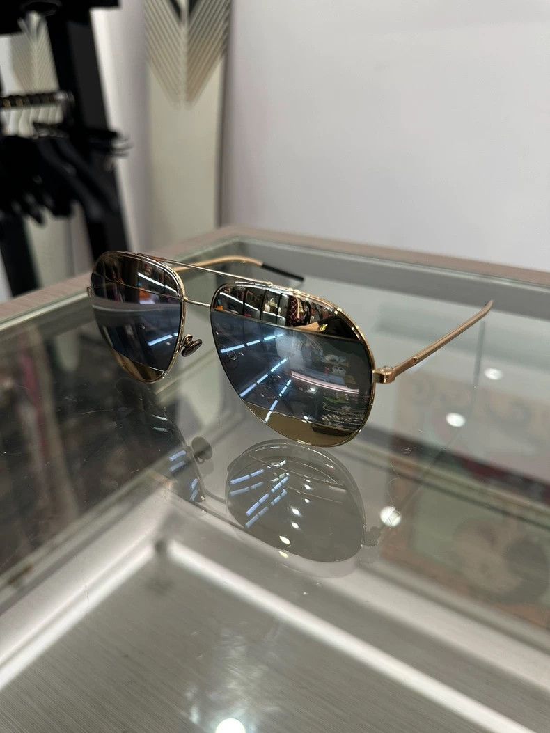 Dior Dior Classic Gradient Aviator Sunglasses Size ONE SIZE - 2 Thumbnail