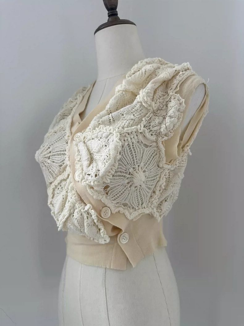 Junya Watanabe Junya Watanabe Cream Knit Blouse Size M / US 6-8 / IT 42-44 - 2 Thumbnail