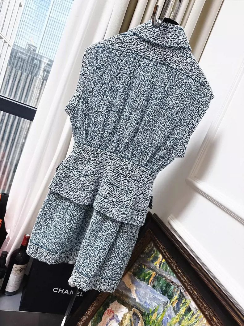 Chanel Chanel Blue Knit Dress with Pockets Size M / US 6-8 / IT 42-44 - 2 Thumbnail