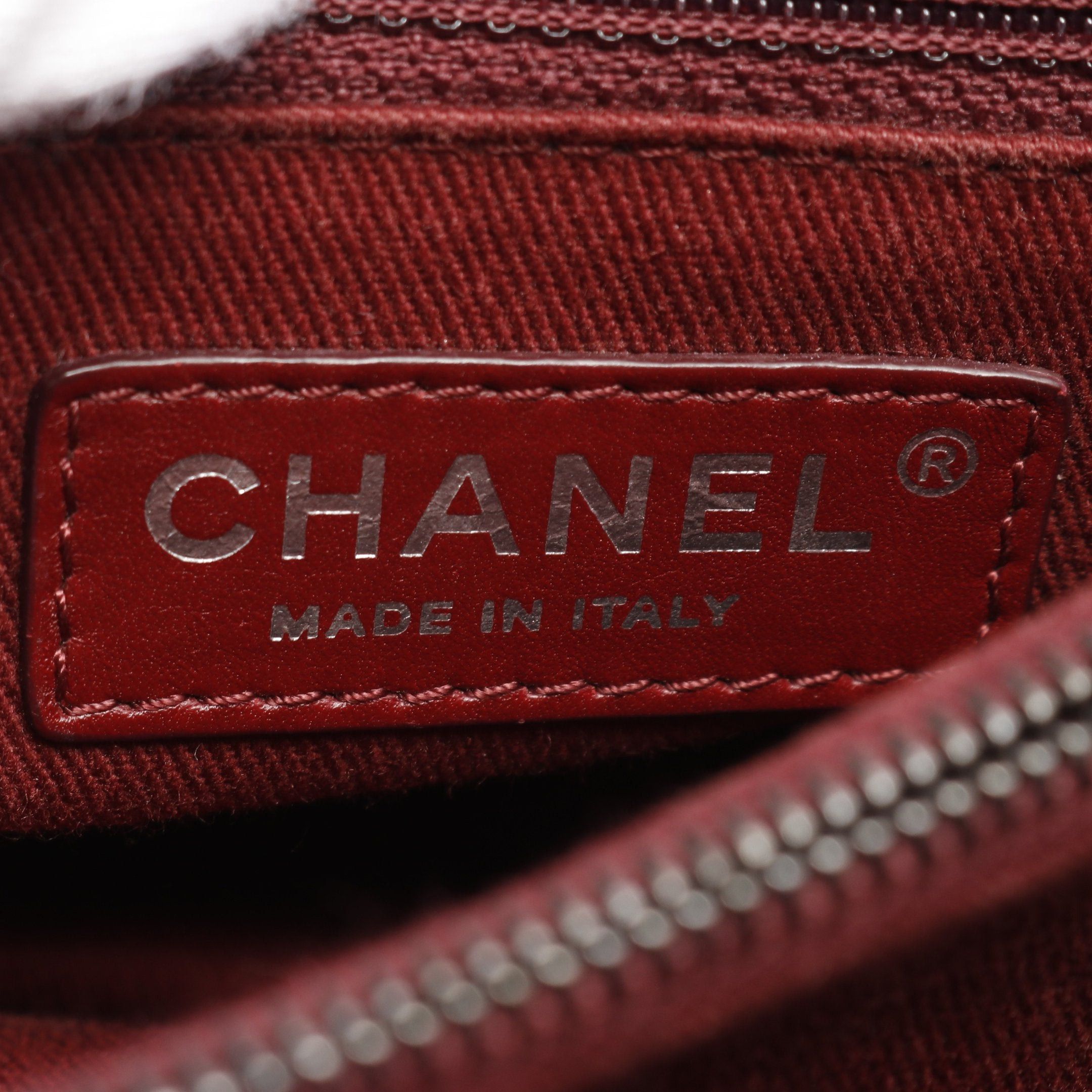 Chanel Chanel Coco Handle 29 Top Flap Bag Matelasse Handbag Caviar Skin Black Antique Silver Hardware Size ONE SIZE - 4 Thumbnail