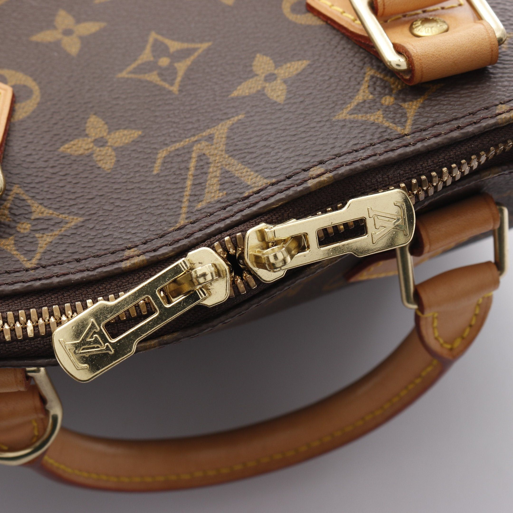 Louis Vuitton Louis Vuitton Alma Pm Monogram Handbag Leather Brown Size ONE SIZE - 10 Thumbnail