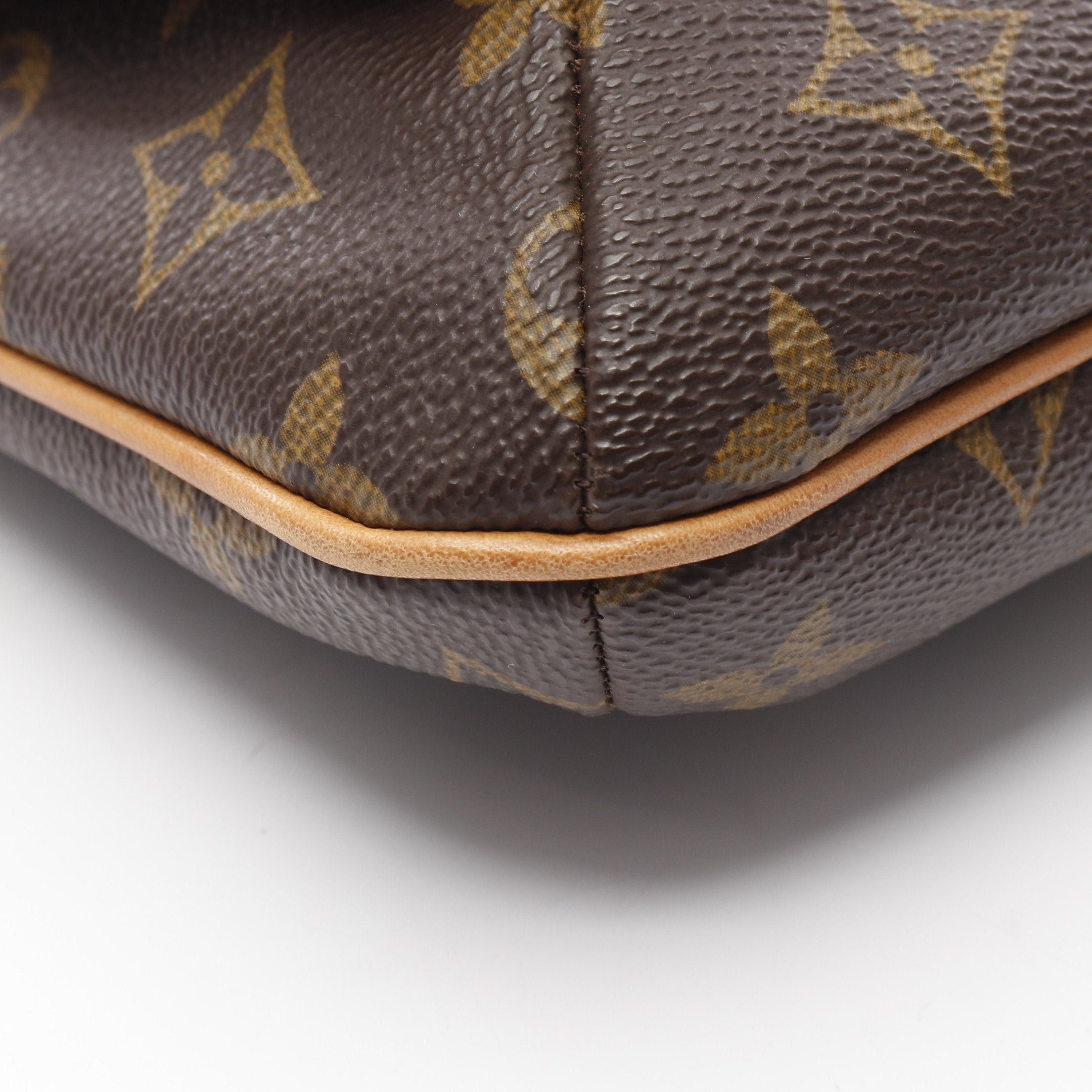 Louis Vuitton Louis Vuitton Musette Tango Short Strap Monogram Shoulder Bag Leather Brown Size ONE SIZE - 8 Thumbnail