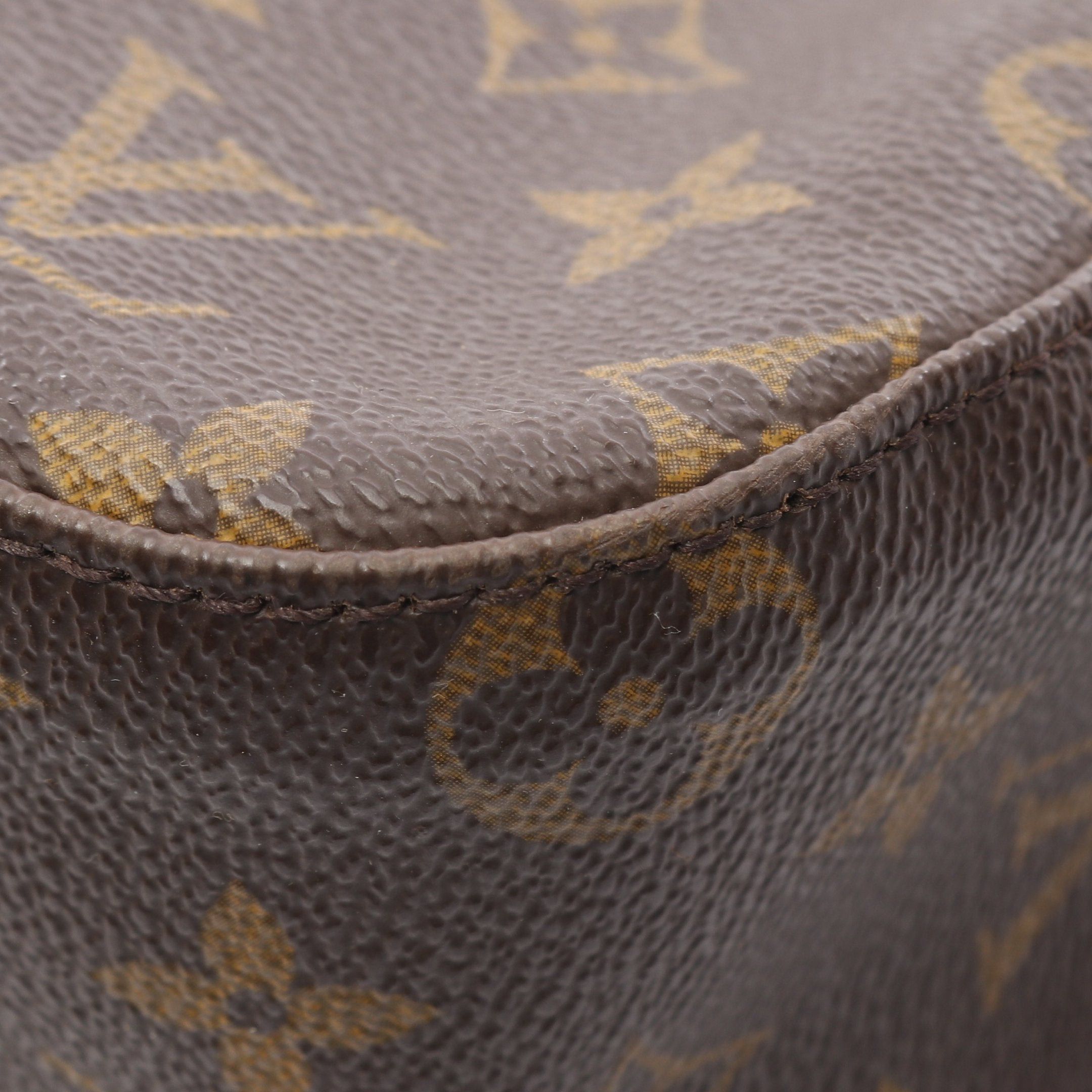 Louis Vuitton Louis Vuitton Looping Mm Monogram Shoulder Bag Leather Brown Size ONE SIZE - 8 Thumbnail