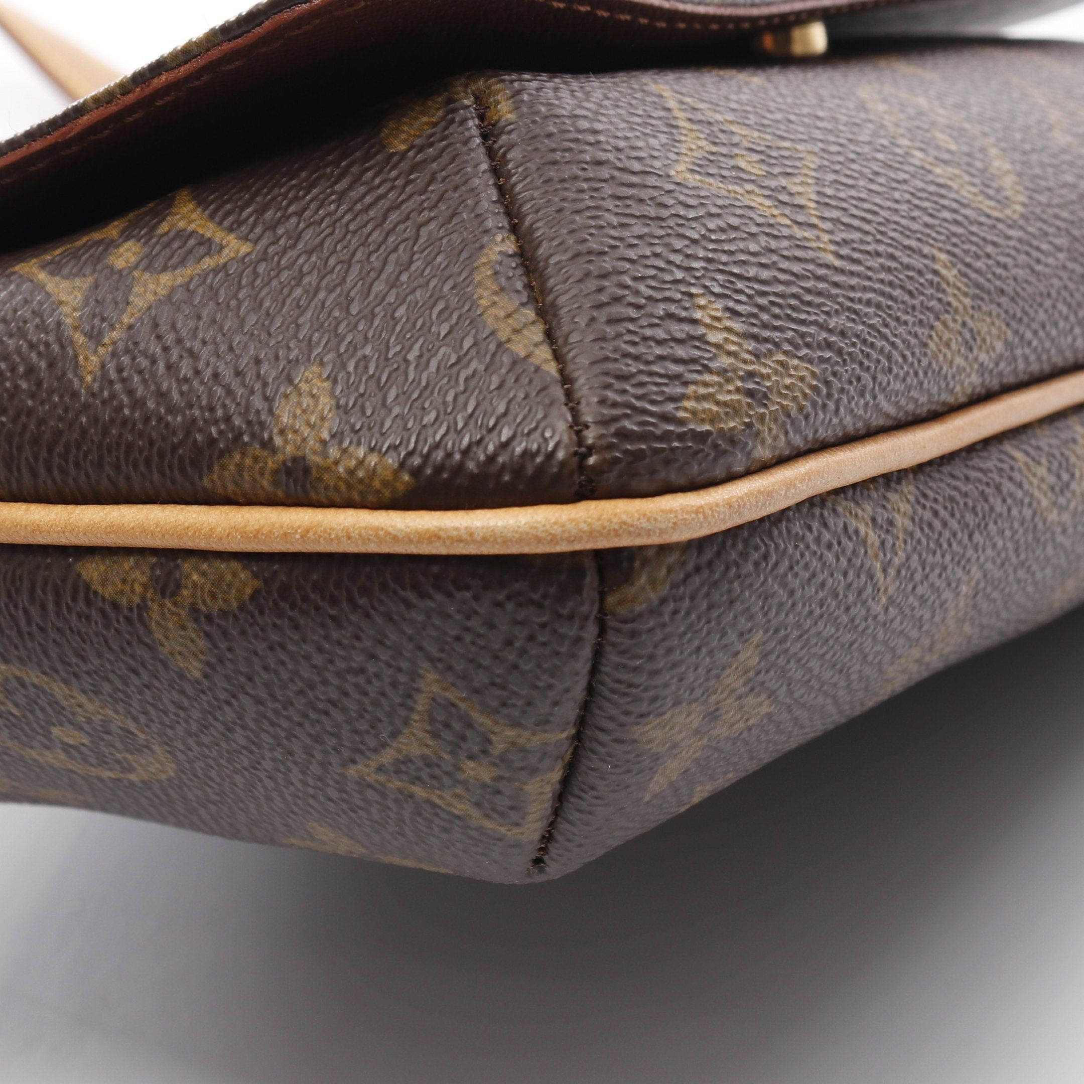 Louis Vuitton Louis Vuitton Musette Tango Short Strap Monogram Shoulder Bag Leather Brown Size ONE SIZE - 6 Thumbnail