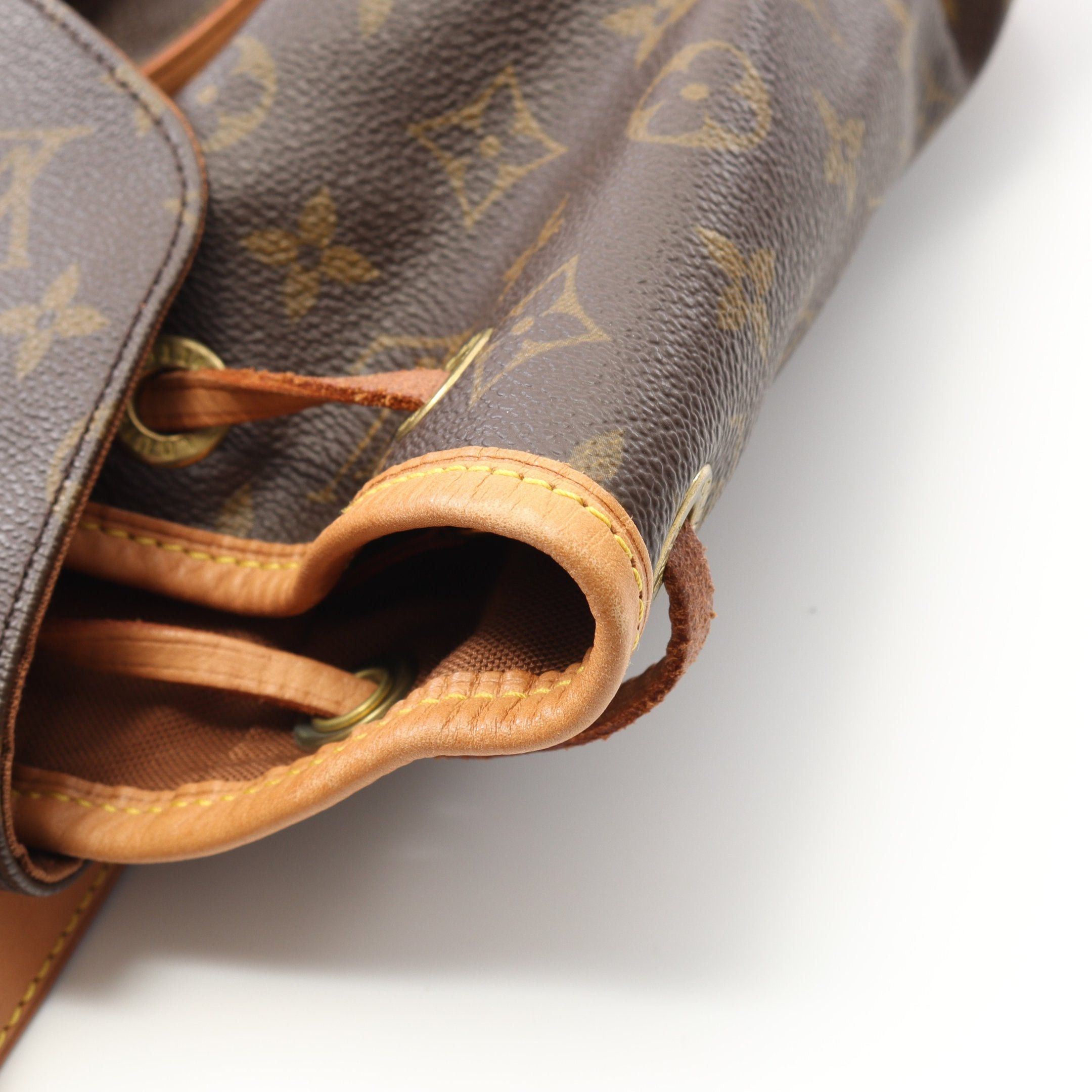 Louis Vuitton Louis Vuitton Montsouris Mm Monogram Backpack Rucksack Leather Brown Size ONE SIZE - 11 Thumbnail