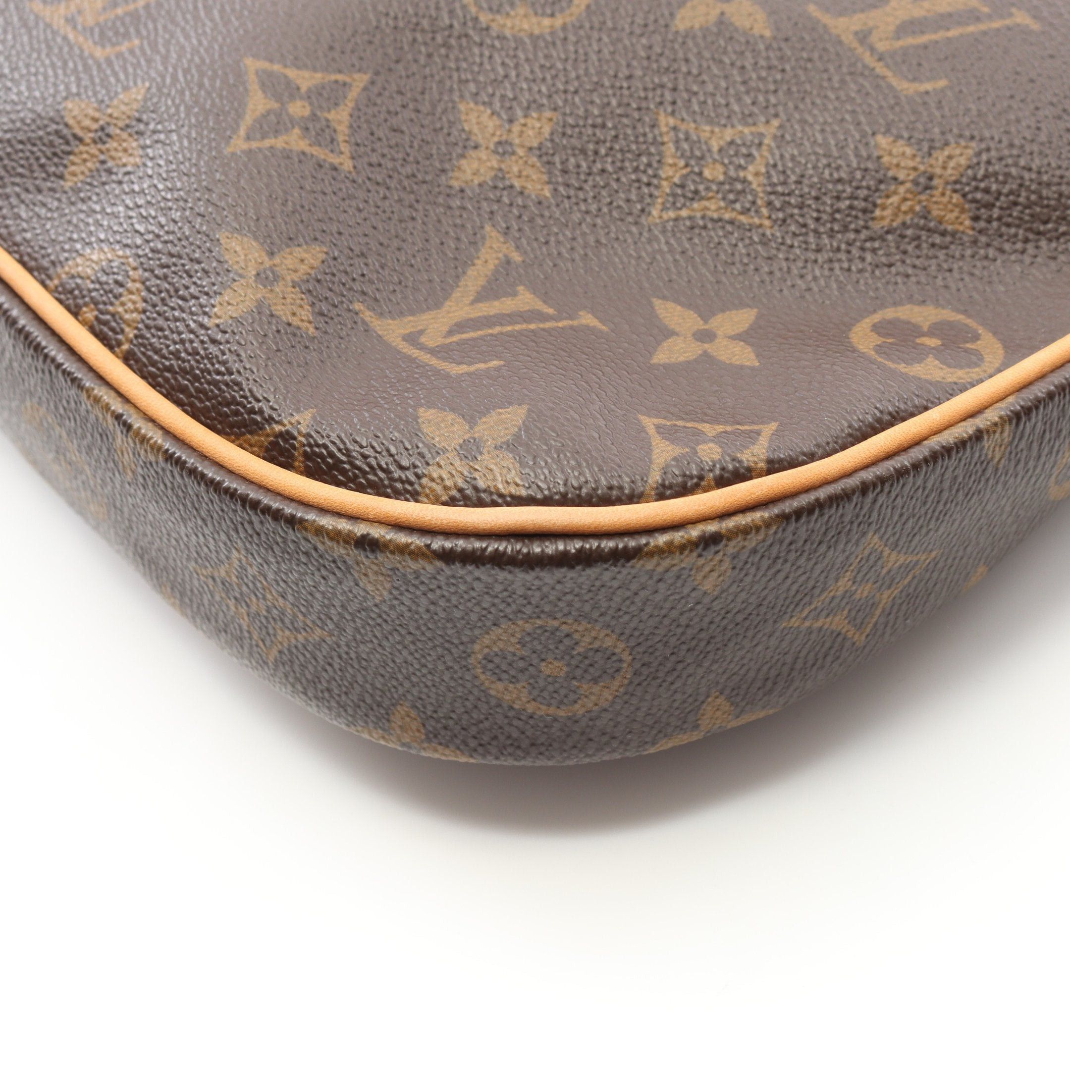 Louis Vuitton Louis Vuitton Odeon Pm Monogram Shoulder Bag Leather Brown Size ONE SIZE - 6 Thumbnail