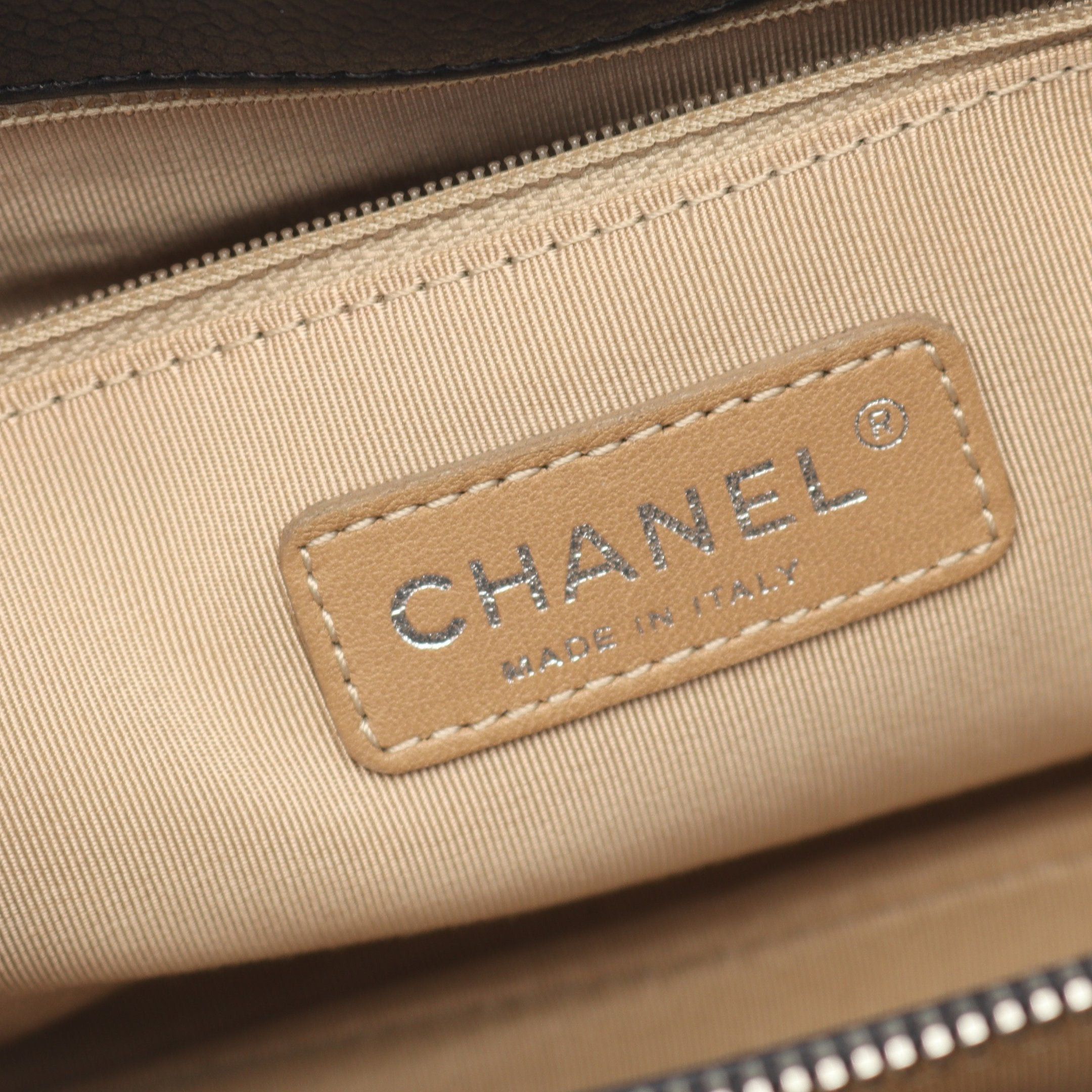 Chanel Chanel Coco Mark Chain Shoulder Bag Tote Caviar Skin Black Silver Hardware Size ONE SIZE - 4 Thumbnail