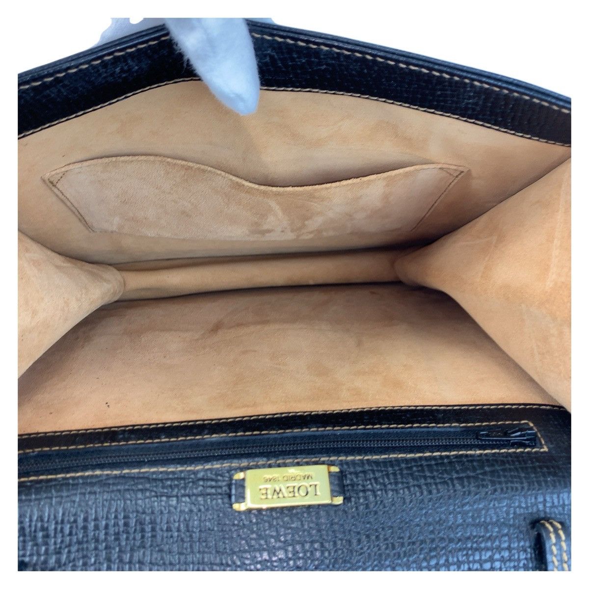 Loewe Loewe Loewe Barcelona Leather 2way Bag Leather Shoulder Bag Size ONE SIZE - 10 Thumbnail