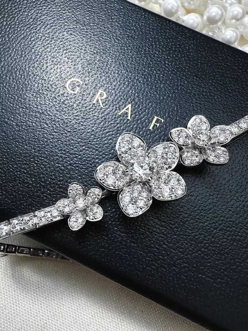 Cartier Graff Wild Flower Diamond Bracelet Size ONE SIZE - 6 Thumbnail