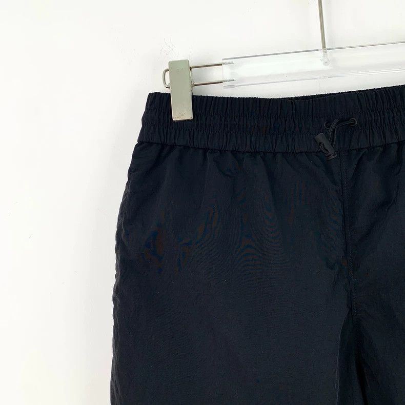 Burberry Burberry Black Casual Shorts with Drawstring Size 38" / US 16 / IT 52 - 3 Thumbnail