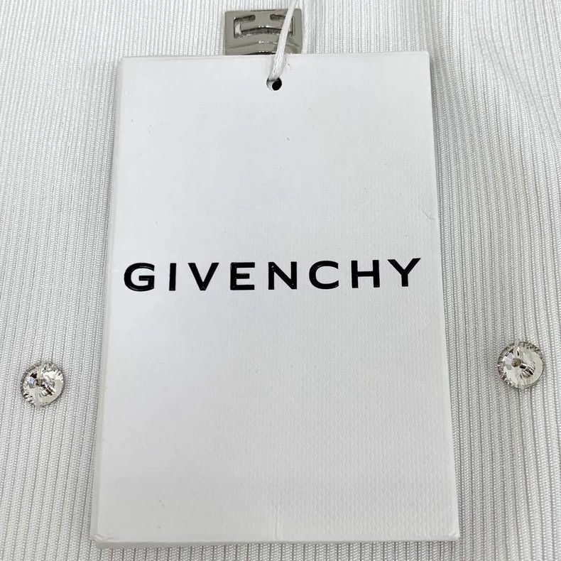 Givenchy Givenchy White Sleeveless Knit Top with Rhinestones Size M / US 6-8 / IT 42-44 - 8 Thumbnail