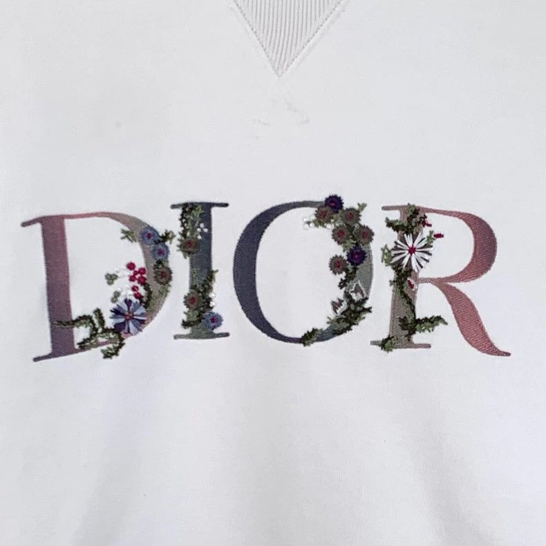 Dior Dior White Long Sleeve Embroidered Sweatshirt Size XL / US 12-14 / IT 48-50 - 4 Thumbnail