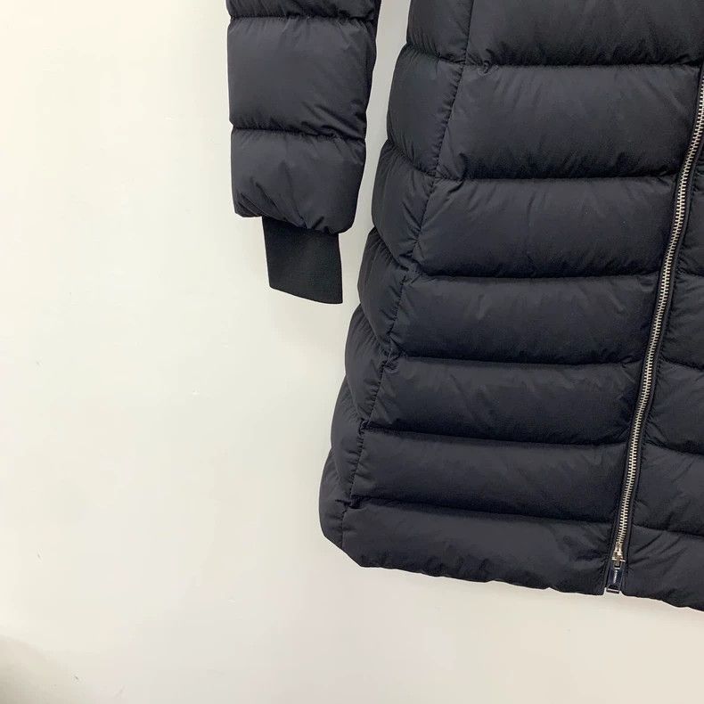 Burberry Burberry Black Hooded Long Sleeve Down Jacket Size XS / US 0-2 / IT 36-38 - 4 Thumbnail