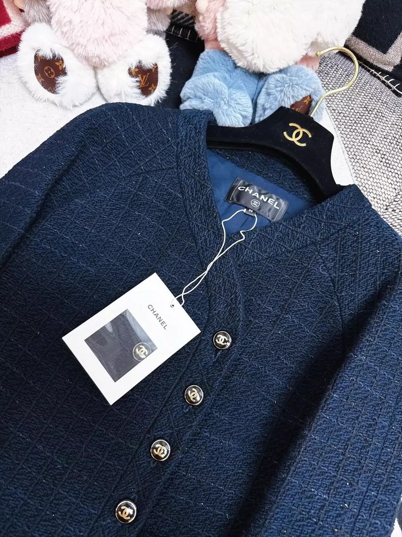 Chanel Chanel Blue Tweed Jacket with Two Pockets Size S / US 4 / IT 40 - 5 Thumbnail