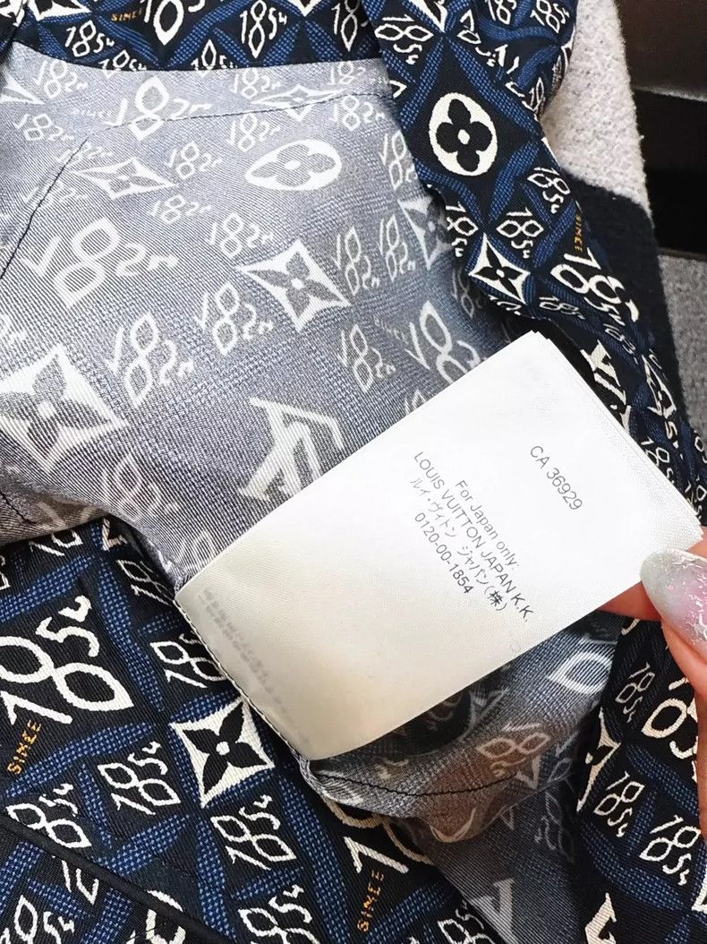 Louis Vuitton Louis Vuitton Classic 1854 Short Sleeve Shirt Size M / US 6-8 / IT 42-44 - 6 Thumbnail