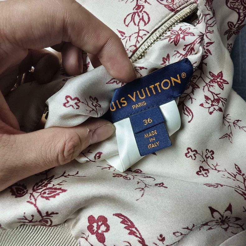 Louis Vuitton Louis Vuitton Silk Zipper Jacket for Women Size S / US 4 / IT 40 - 6 Thumbnail