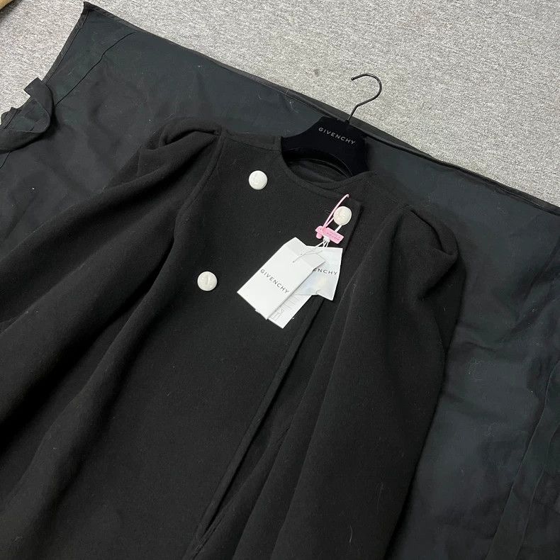 Givenchy Givenchy Black Puff Sleeve Coat Size S / US 4 / IT 40 - 3 Thumbnail