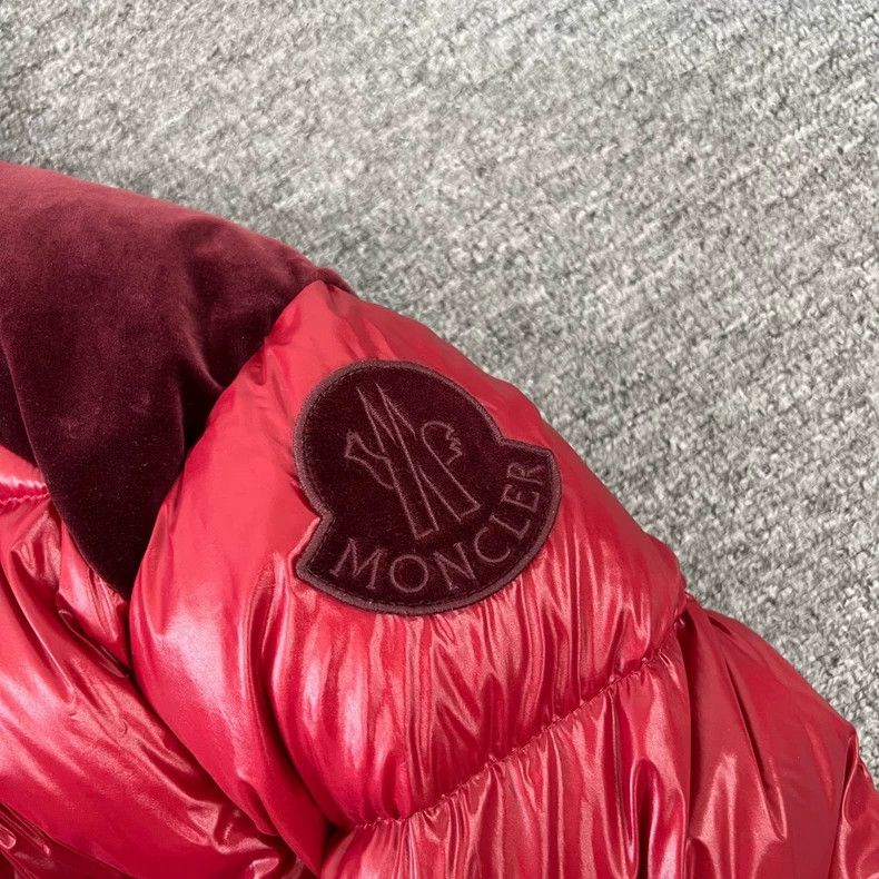 Moncler Moncler Red Velvet Padded Jacket Size 2 Size M / US 6-8 / IT 42-44 - 3 Thumbnail