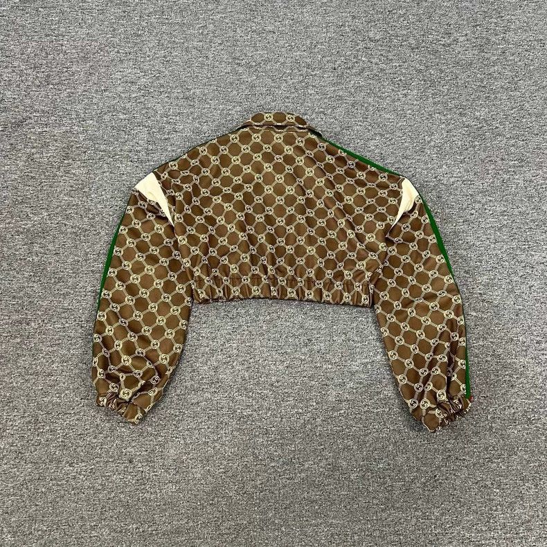 Gucci Gucci Printed Cropped Jacket in Red Green Stripes Size XS / US 0-2 / IT 36-38 - 2 Thumbnail