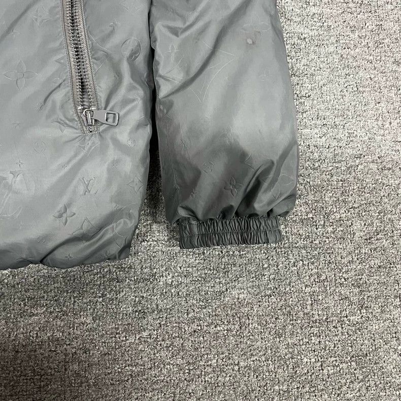 Louis Vuitton Louis Vuitton Gray Reversible Down Jacket Size L / US 10 / IT 46 - 5 Thumbnail