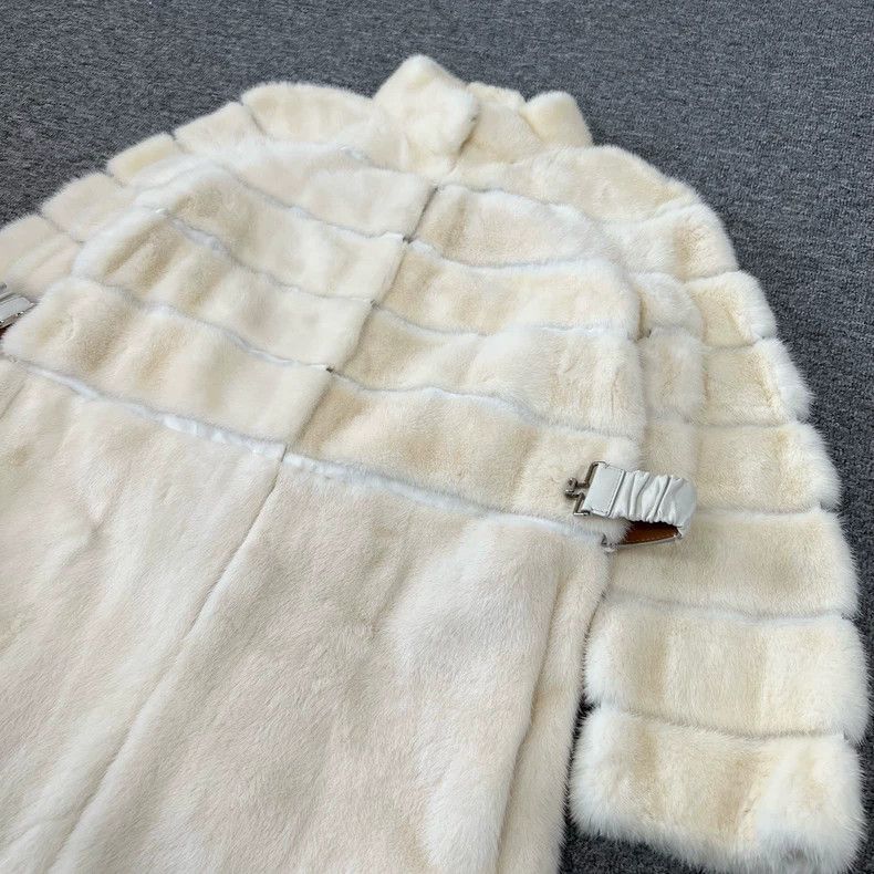 Fendi Fendi Women's Mink Fur Coat Size 40 Size M / US 6-8 / IT 42-44 - 3 Thumbnail