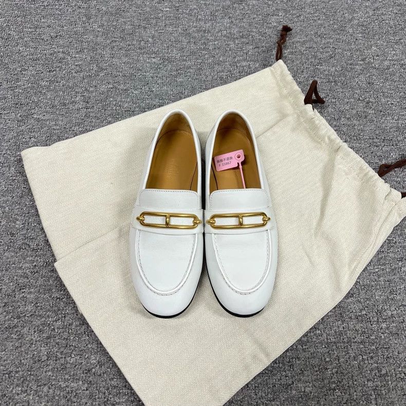 Hermes Hermes Colette Pig Nose Loafers Size 36 Size US 6 / IT 36 - 2 Thumbnail
