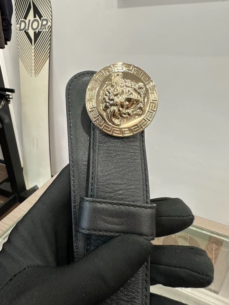 Versace Versace Medusa Logo Black Leather Belt Size ONE SIZE - 3 Thumbnail