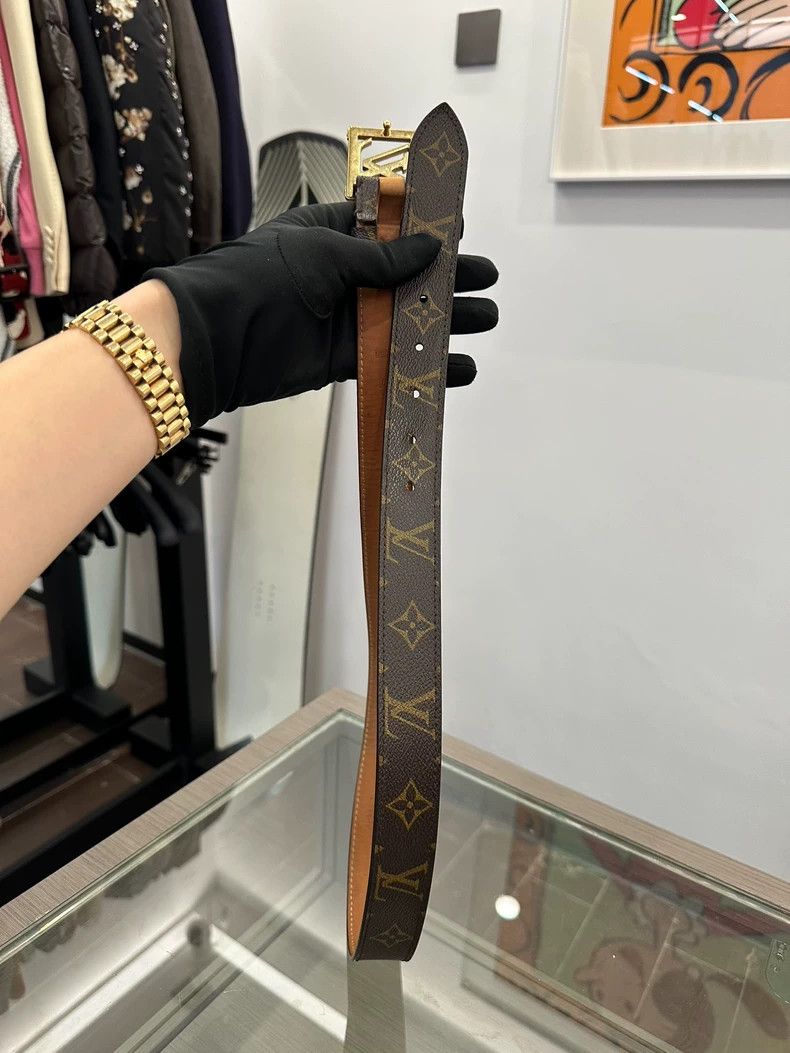 Louis Vuitton Classic Brown LV Monogram Belt with Gold Buckle Size ONE SIZE - 2 Thumbnail