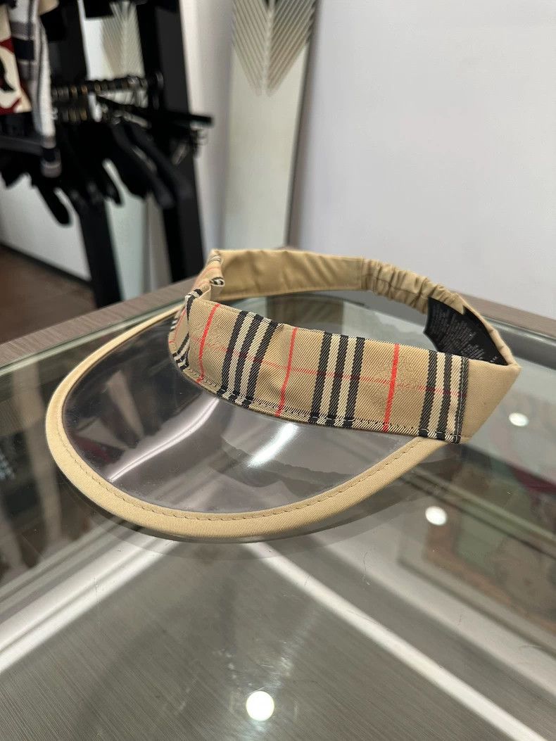 Burberry Burberry Classic Check Acrylic Sun Hat Size ONE SIZE - 2 Thumbnail