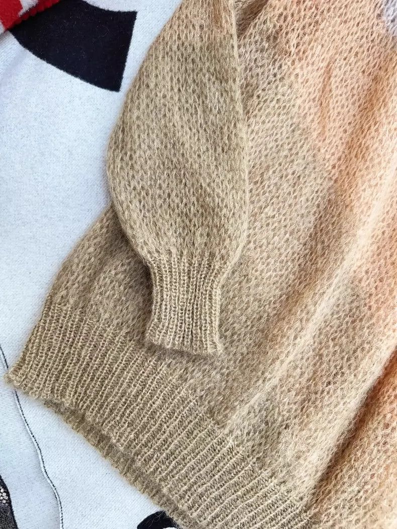 Dior Dior Gradient Knit Top with Maple Leaf Design Size M / US 6-8 / IT 42-44 - 3 Thumbnail