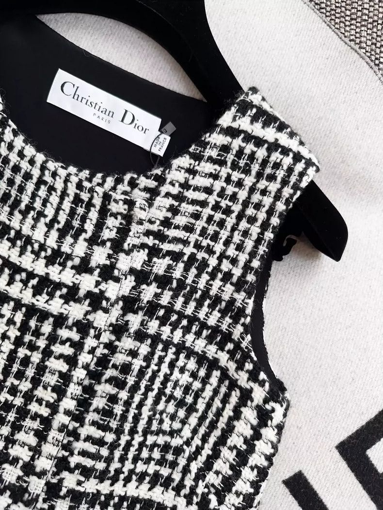 Dior Dior Black and White Plaid Top and Skirt Set Size XS / US 0-2 / IT 36-38 - 4 Thumbnail