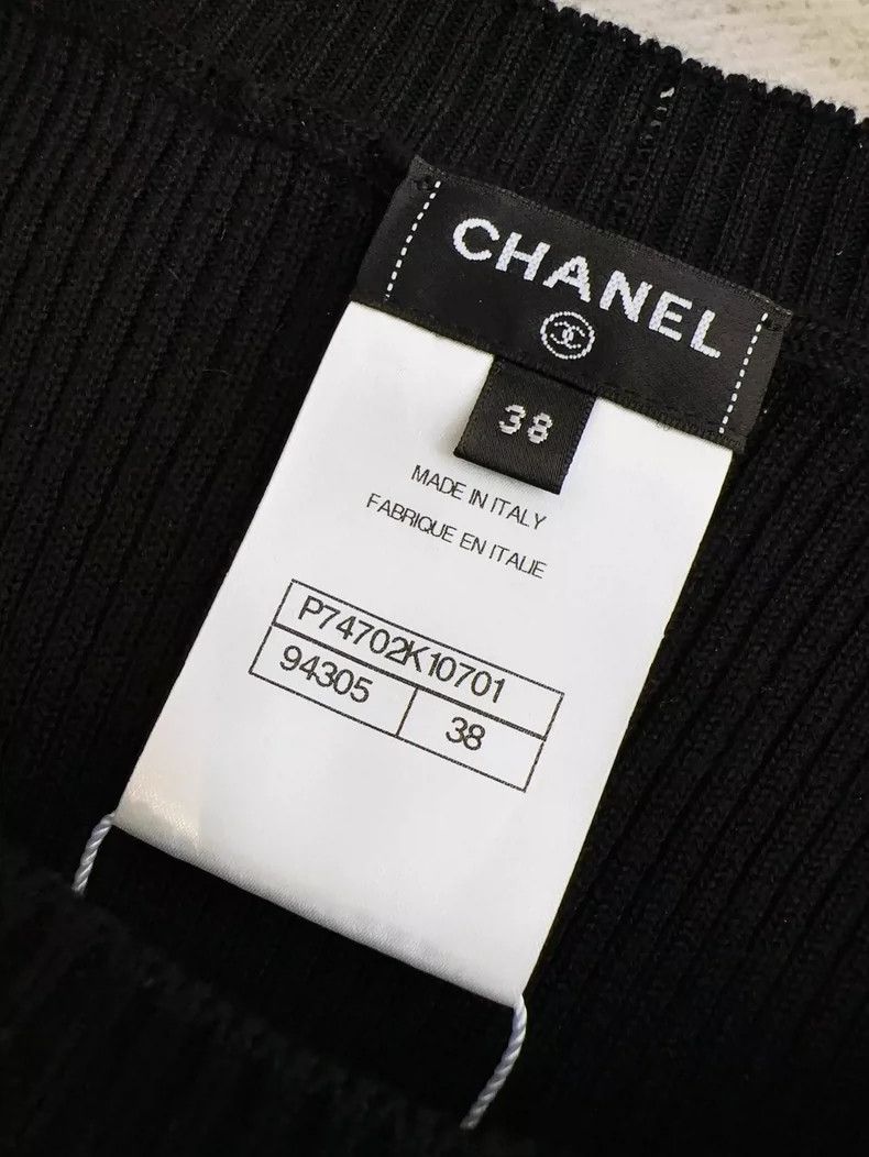 Chanel Chanel Black Knit Top with Logo Size M / US 6-8 / IT 42-44 - 6 Thumbnail