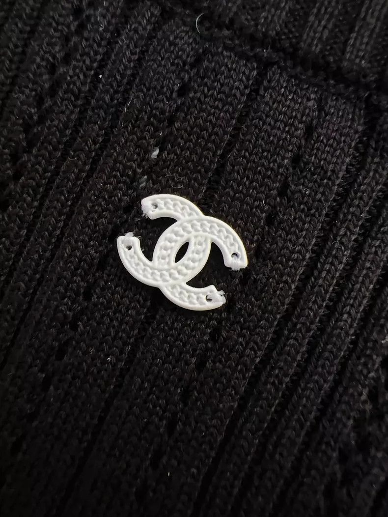 Chanel Chanel Black Knit Top with Logo Size M / US 6-8 / IT 42-44 - 5 Thumbnail