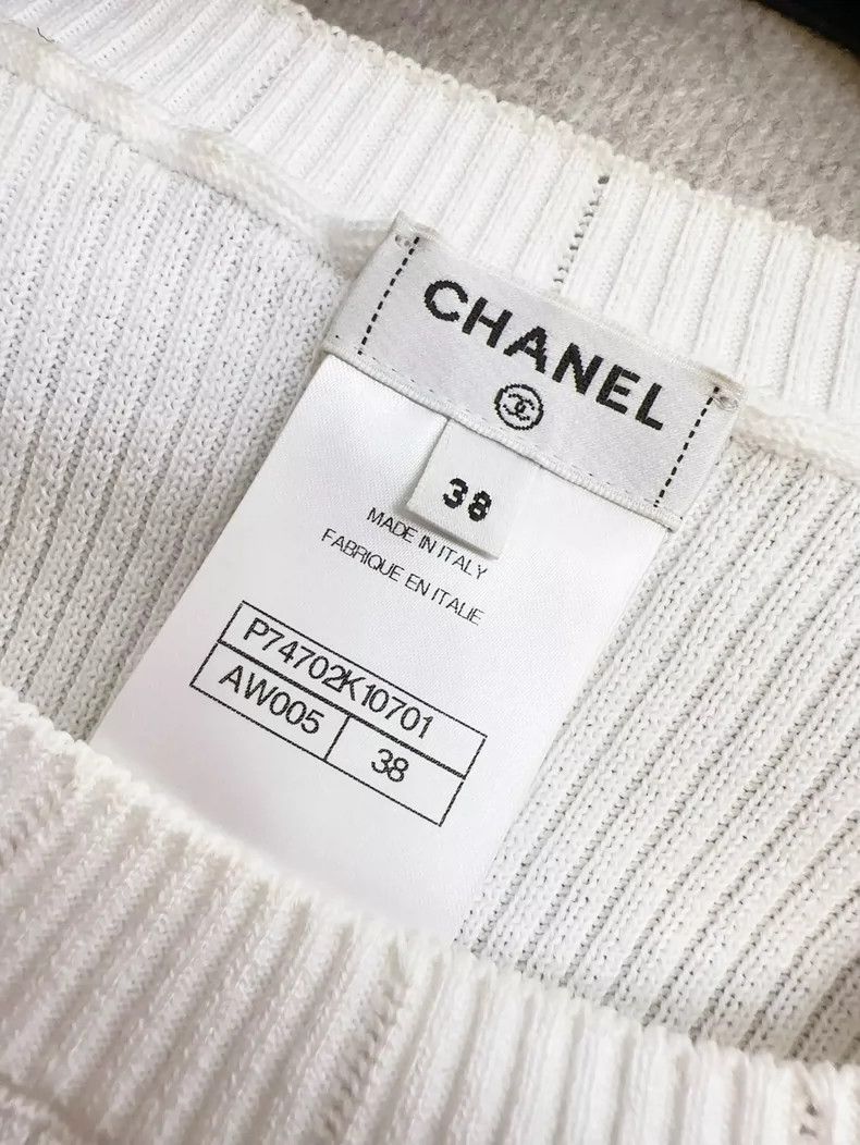 Chanel Chanel White Double C Logo Knit Top Size M / US 6-8 / IT 42-44 - 5 Thumbnail
