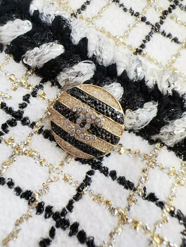 Chanel Chanel Black White Checkered Sparkle Jacket Size S / US 4 / IT 40 - 5 Thumbnail