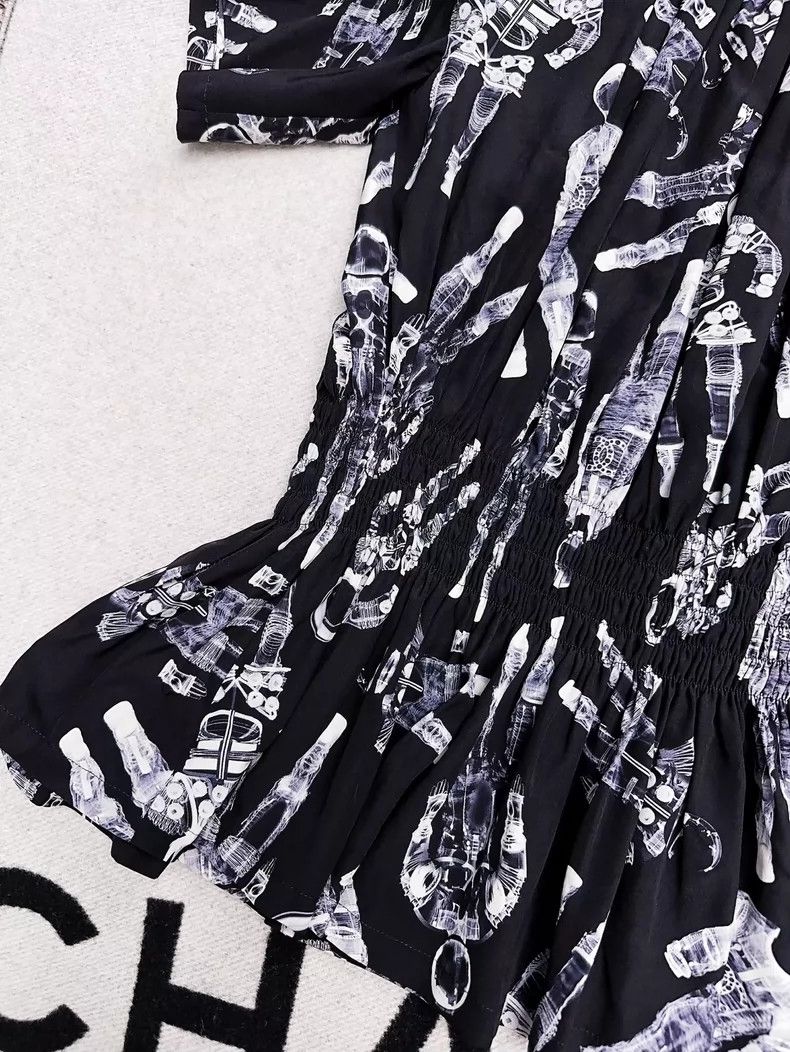 Chanel Chanel Black Printed Silk Short Sleeve Top Size XS / US 0-2 / IT 36-38 - 5 Thumbnail