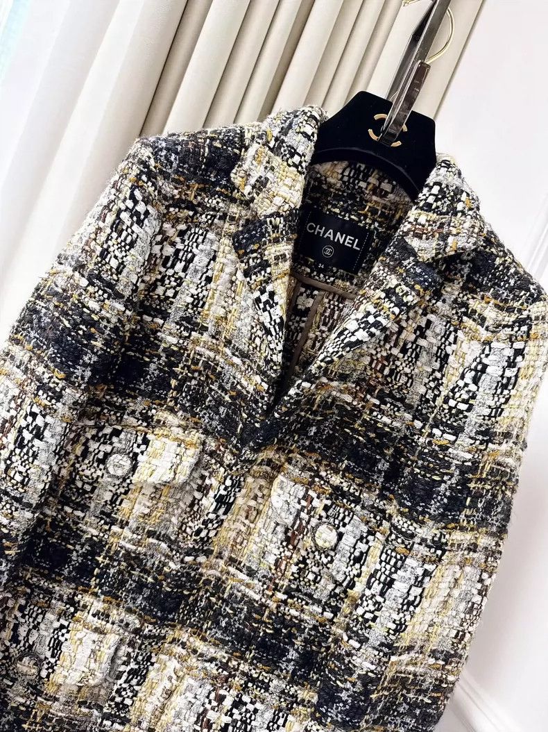 Chanel Chanel Multicolor Plaid Fringed Jacket Size XS / US 0-2 / IT 36-38 - 2 Thumbnail