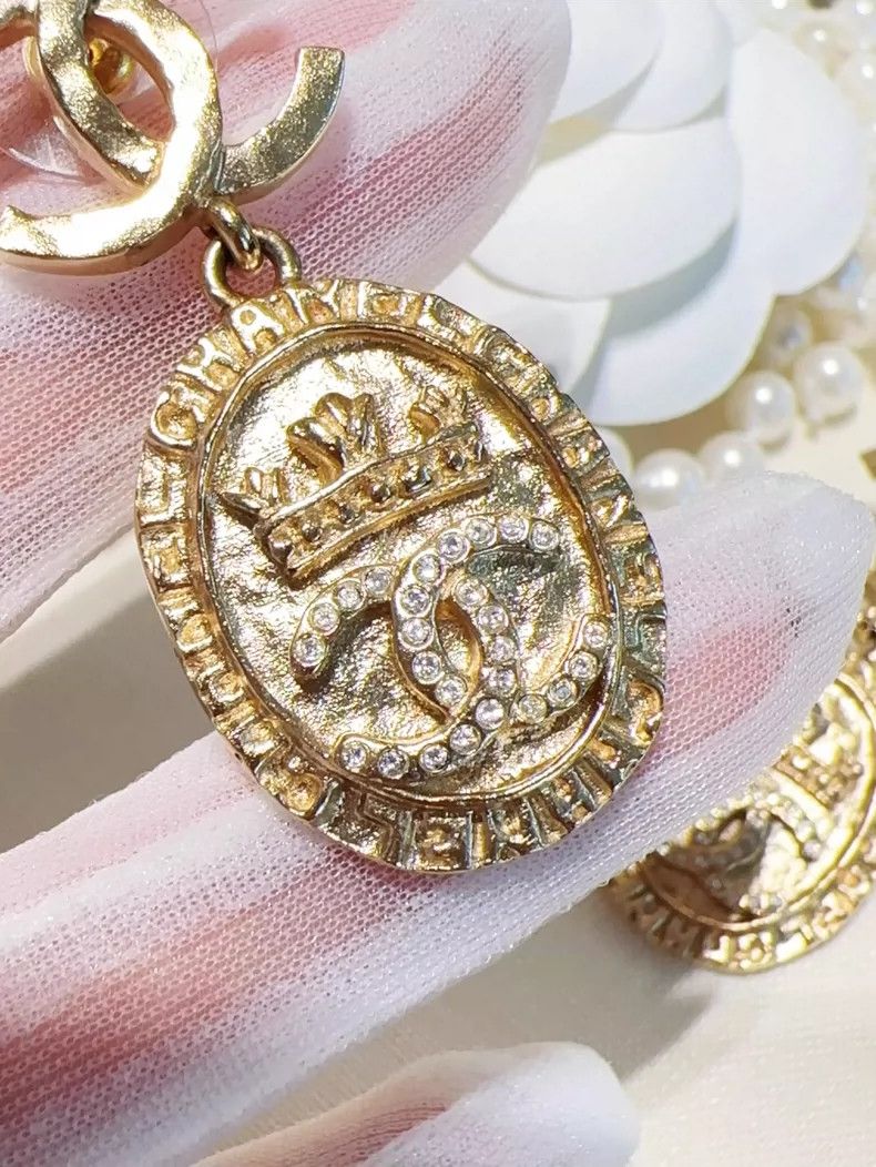 Chanel Chanel Gold Coin Crown Double C Earrings Size ONE SIZE - 6 Thumbnail