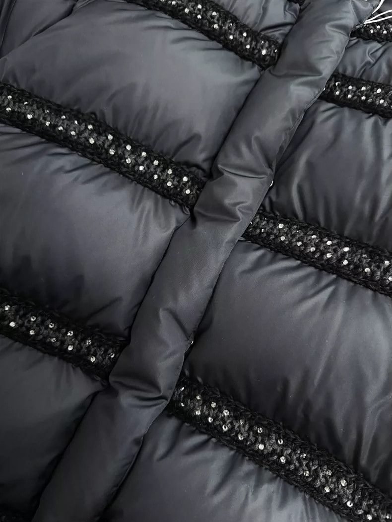 Chanel Chanel Black Padded Snow Jacket with Rhinestones Size XL / US 12-14 / IT 48-50 - 4 Thumbnail