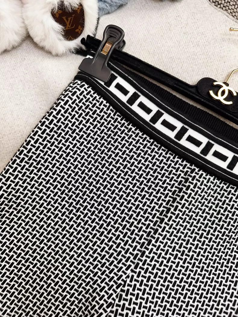 Hermes Hermes Black and White Knit Long Pants Size 36" / US 14 / IT 50 - 4 Thumbnail