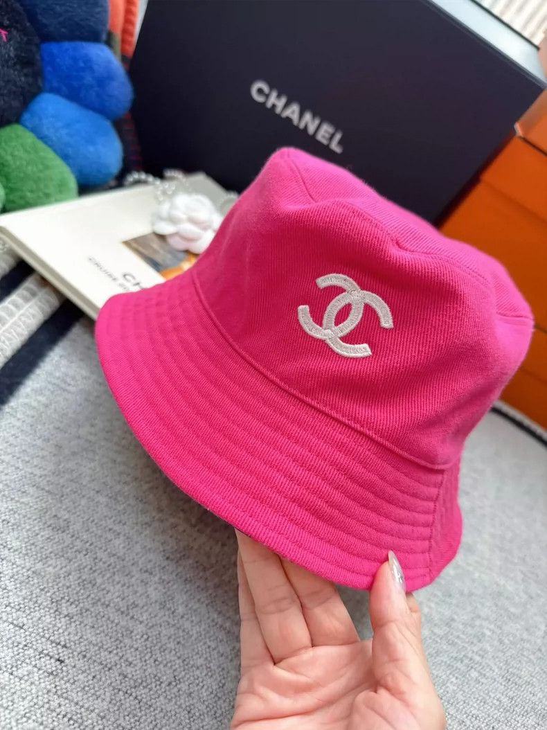 Chanel Chanel Pink Reversible Fisherman Hat Size M Size ONE SIZE - 2 Thumbnail