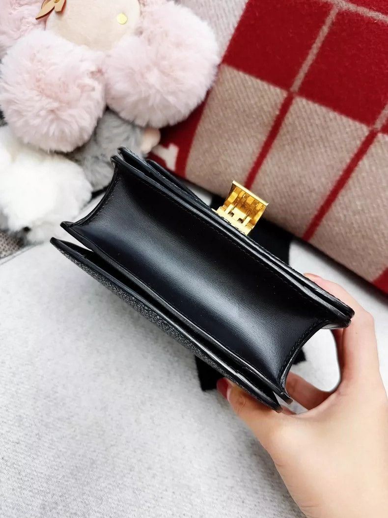 Celine Celine Mini Box Crossbody Bag in Green Size ONE SIZE - 5 Thumbnail